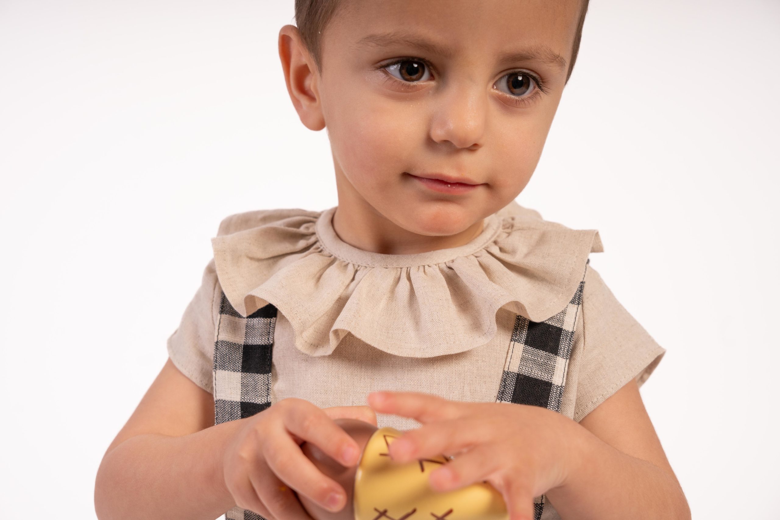 detallecuellovolantelino