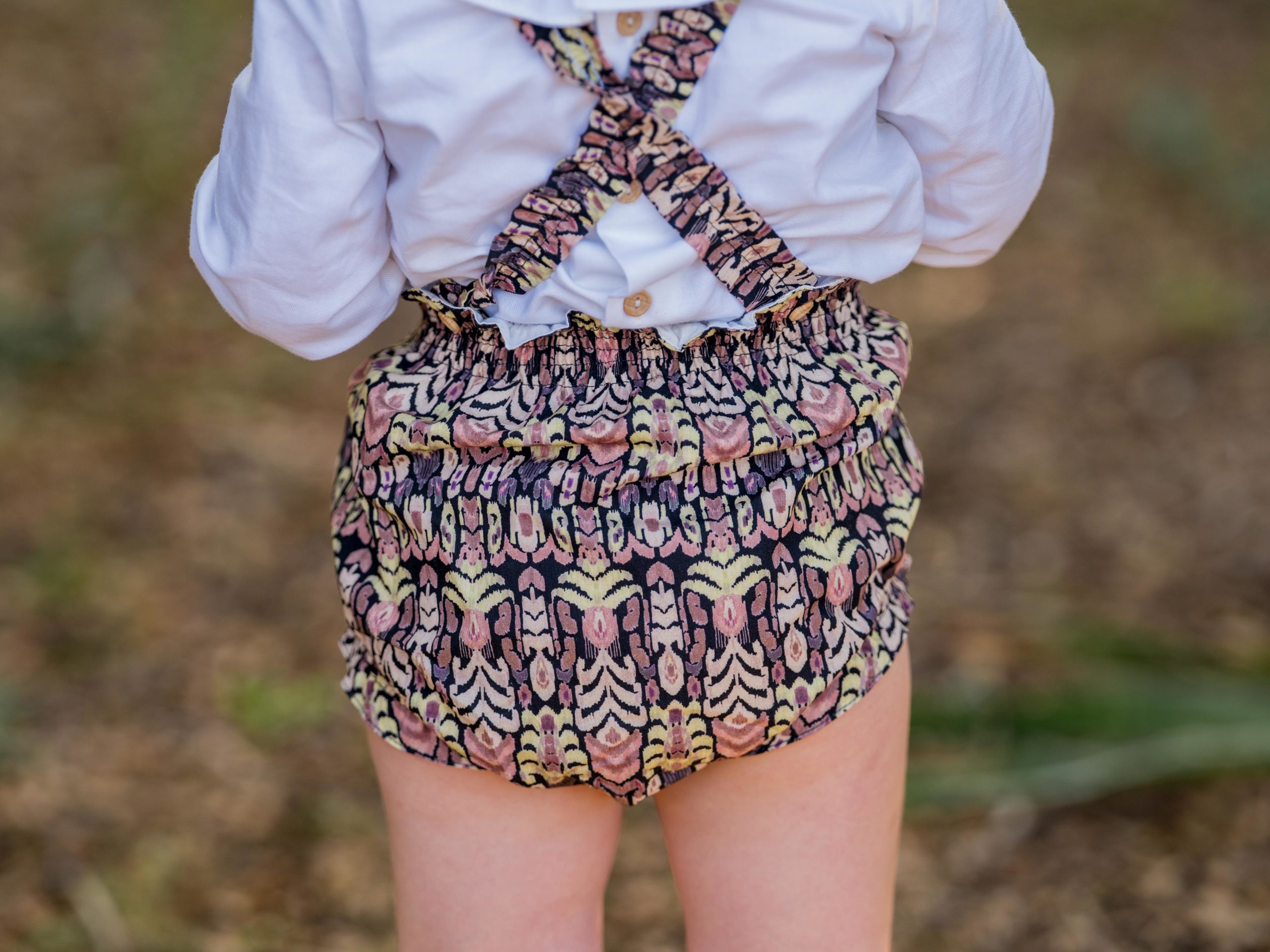 espaldaculetinhikari